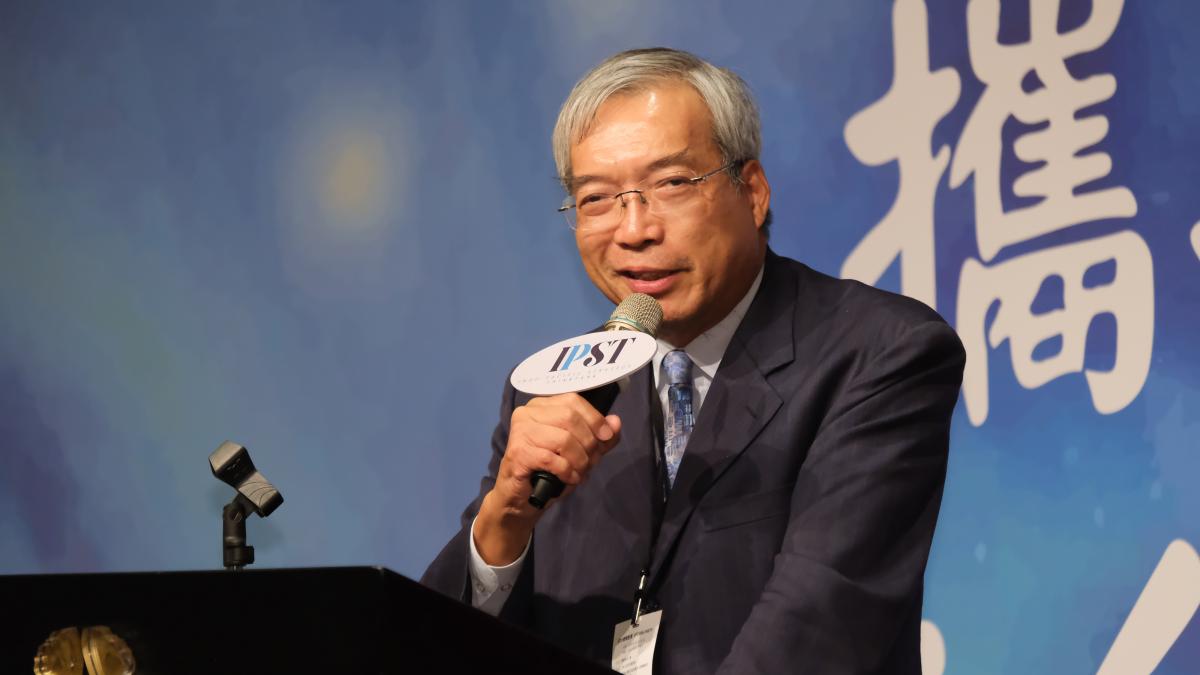 台股泡沫就要爆了?謝金河示警「股市到最高點」:經常出現很多怪現象