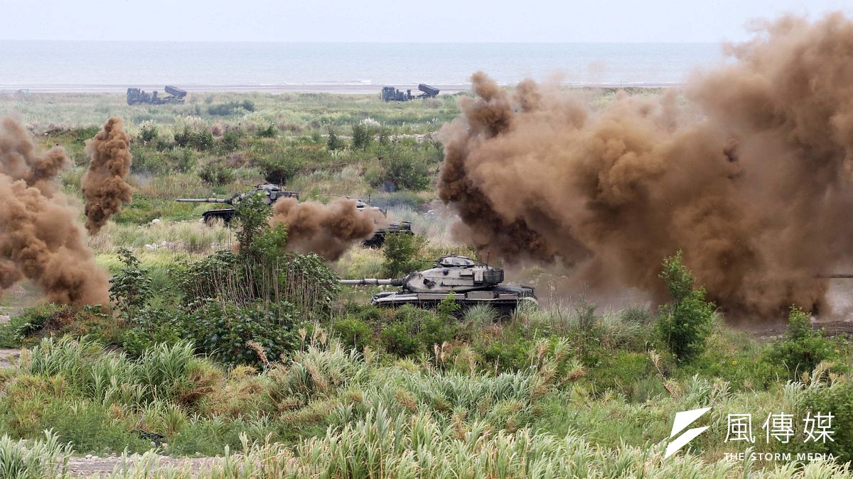 2020年7月16日於台中甲南海灘進行的「聯合反登陸作戰操演」,圖為M60A3戰車。(資料照,蘇仲泓攝) 2020年7月16日於台中甲南海灘進行的「聯合反登陸作戰操演」,圖為M60A3戰車。(資料照,蘇仲泓攝)