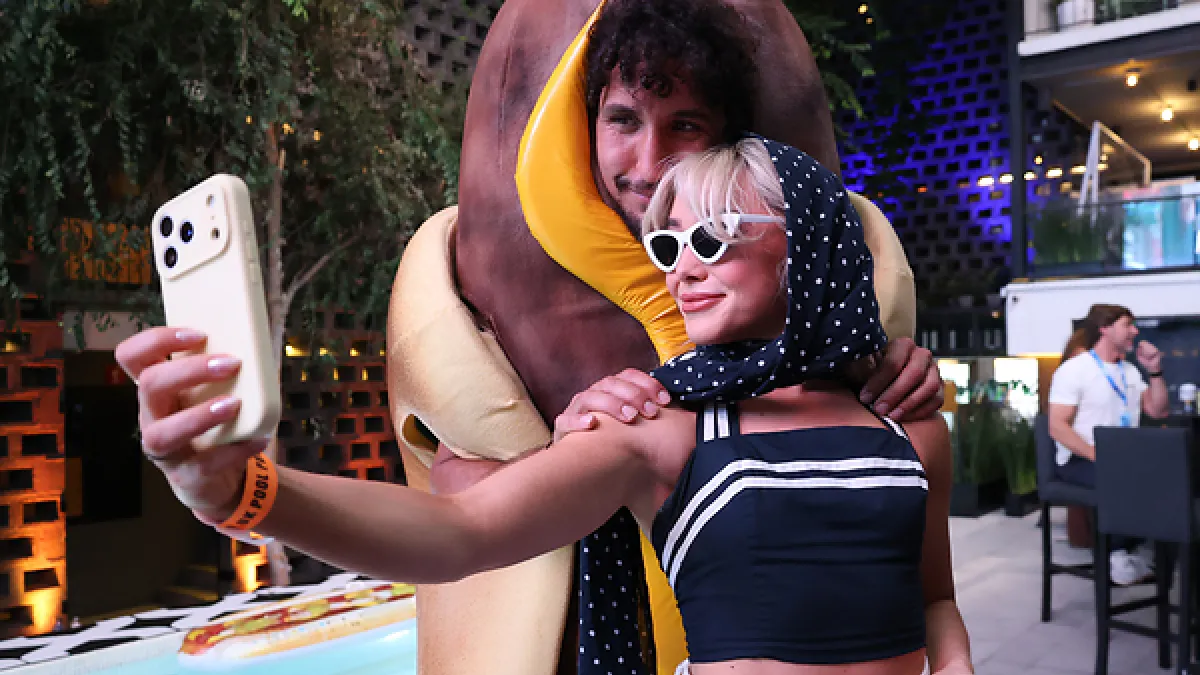 THE WIENER THAT BROKE THE INTERNET? YEAH… THAT WAS US