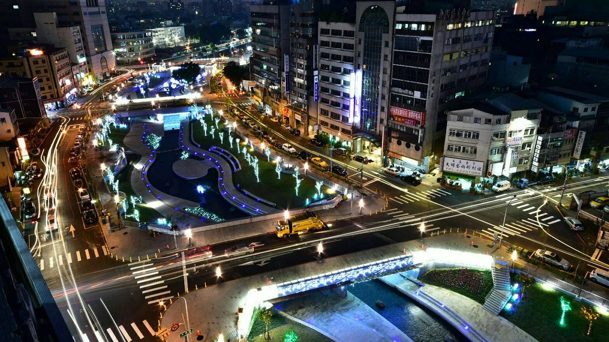 柳川整治讓台中再度因為河川而美麗,成為水與綠的幸福城市。(圖/擷取自台中市政府) 柳川整治讓台中再度因為河川而美麗,成為水與綠的幸福城市。(圖/擷取自台中市政府)