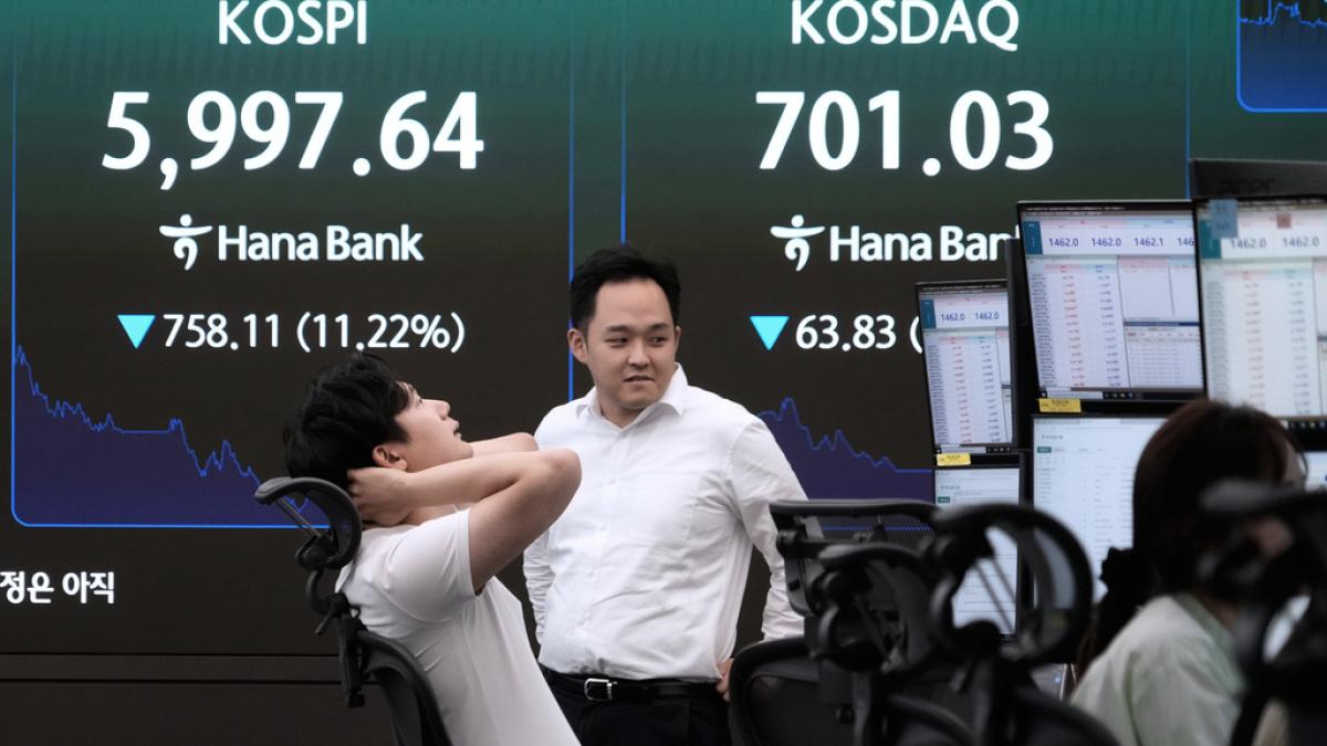 全球科技股血洗!韓股暴跌11%、台積電重挫,半導體熱潮真的走向泡沫化?