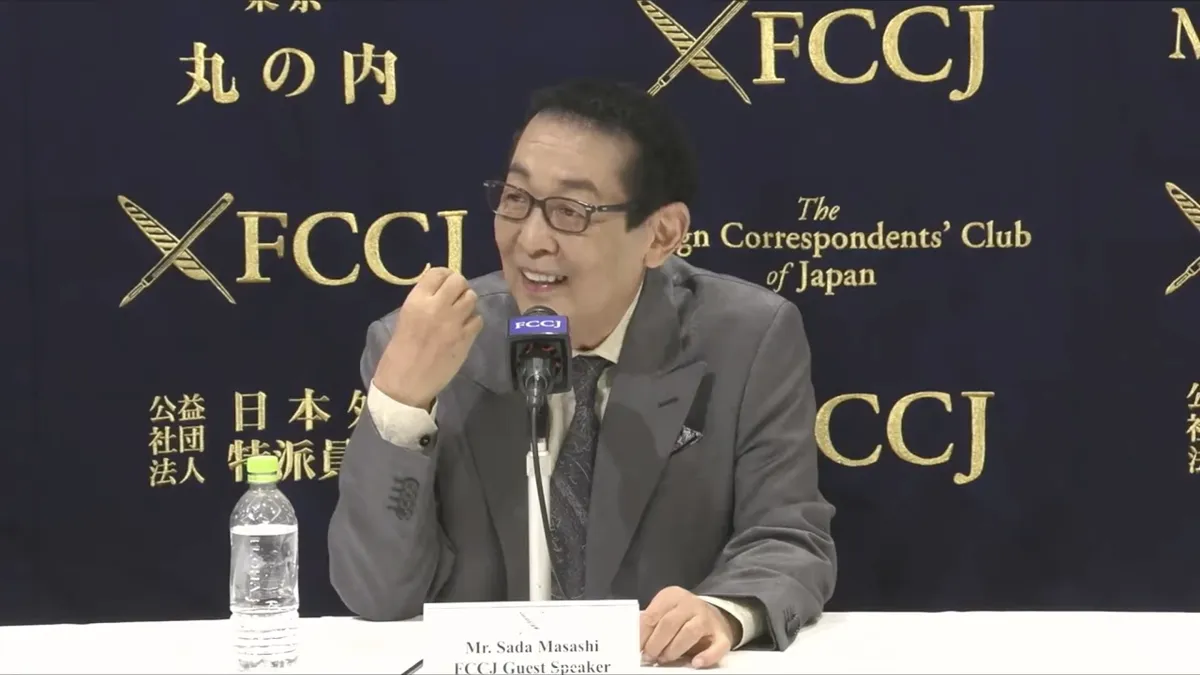 さだまさし氏が日本外国特派員協会(FCCJ)で会見し、ウクライナ侵攻を受けて抱いた平和への思いや自身の壮絶な家族史を語るとともに、「倒れるまで」創作とコンサート活動を続ける決意を示した。(FCCJ)