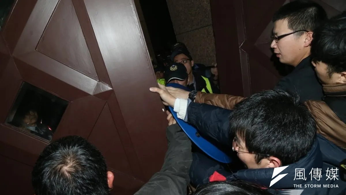 郝市長認為,學運已經變質,今晚的違法行為,與青年學生,過去這段時對於服貿協議所強調的訴求,毫無關連。(姚惠珍攝)