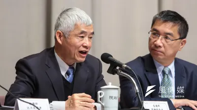 交通部長賀陳旦23日於行政院會後出席記者會。(顏麟宇攝)