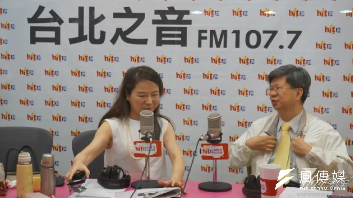 新任教育部長吳思華5日上午接受周玉蔻電台節目的專訪,在談話中顯見吳的保守作風。(王彥喬攝)