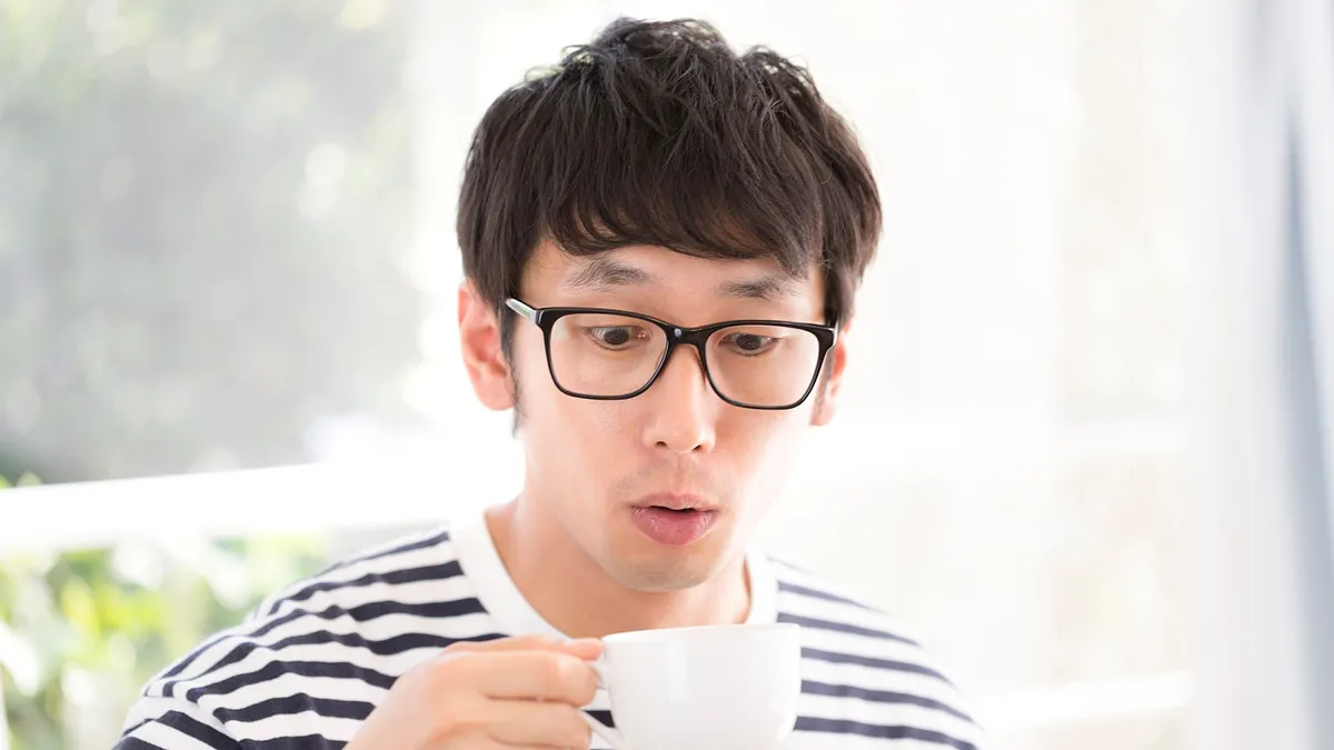 為何一不喝咖啡就頭痛?(圖/pakutaso) 為何一不喝咖啡就頭痛?(圖/pakutaso)