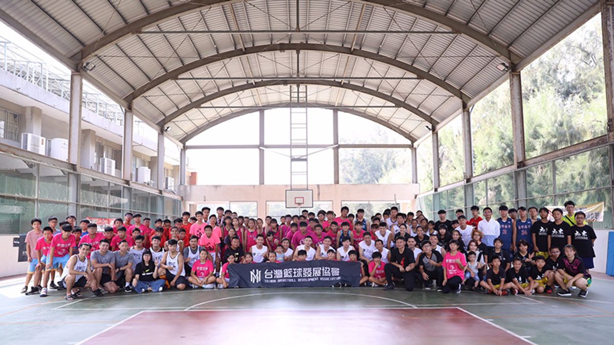 夢想雲林NK邀請賽,發起人陳璽翔教練希望能用舉辦籃球賽的方式,幫助雲林地區的偏鄉學子,給他們一個展現自我的舞台。(圖由NK WOLVES提供) 夢想雲林NK邀請賽,發起人陳璽翔教練希望能用舉辦籃球賽的方式,幫助雲林地區的偏鄉學子,給他們一個展現自我的舞台。(圖由NK WOLVES提供)