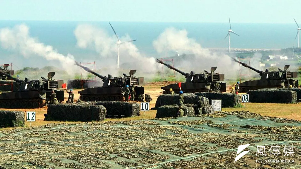 2015年漢光演習新竹坑子口反舟波重砲射擊演練。(資料照,蘇仲泓攝)