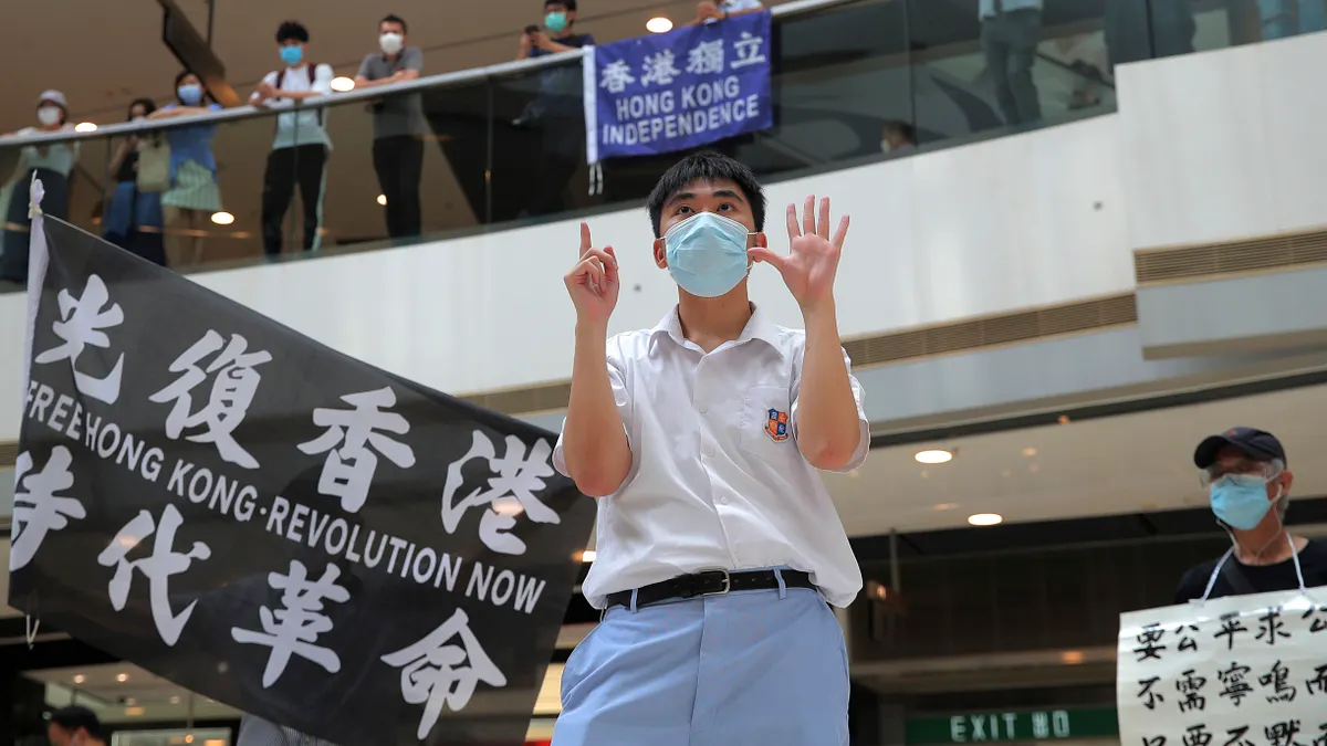 港版國安法爭議,在香港引爆新一波抗爭潮。(AP)