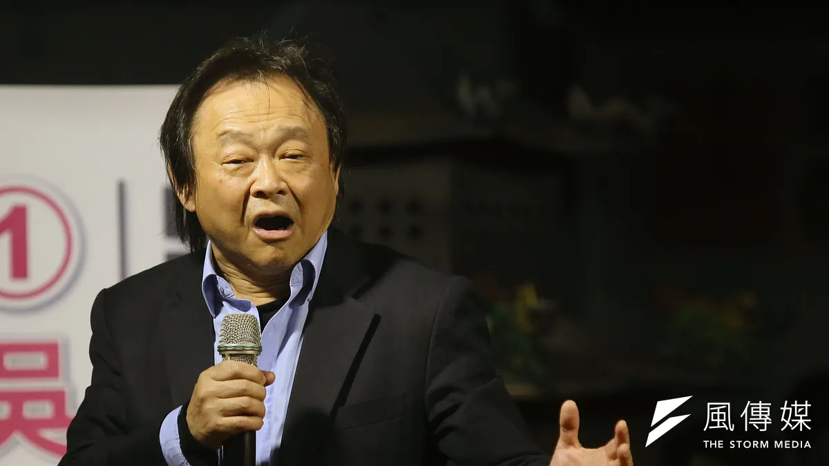 台北市議員王世堅近期砲口對內,高調砲轟「自家人」,因新竹棒球場事件公開批評新竹市前市長林智堅「草包」,引發黨內高度反彈。(資料照,柯承惠攝)