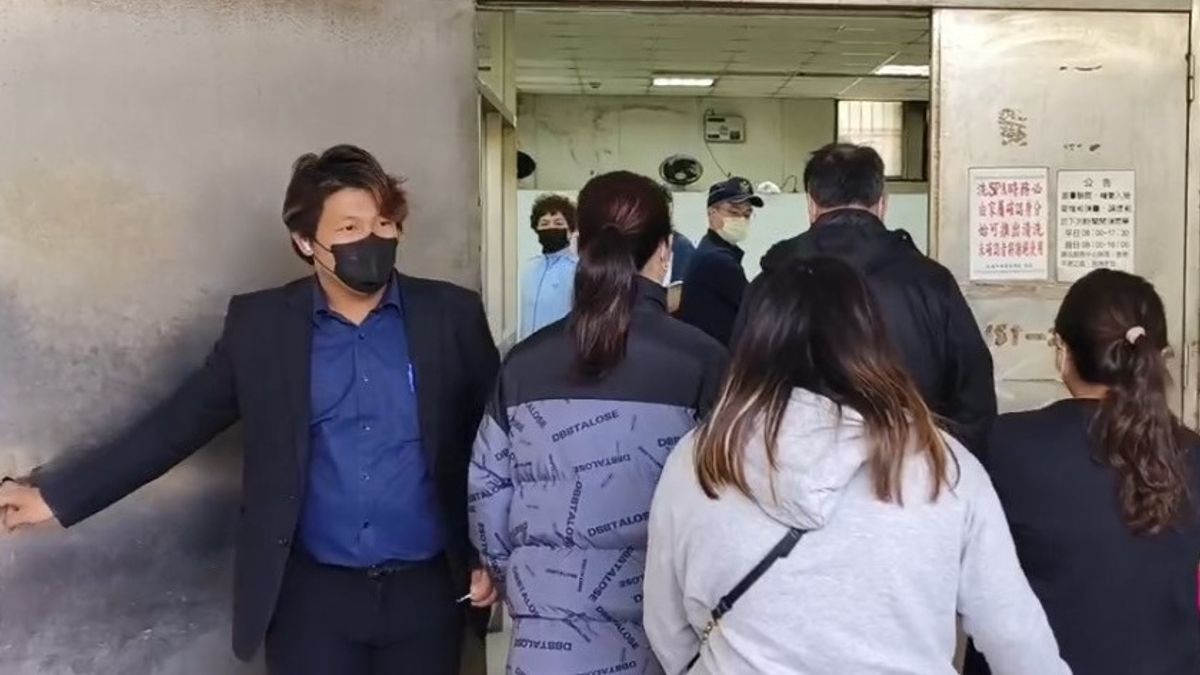 對於高雄1家5口陳屍租屋處一案,檢警將於週四進行解剖複驗。(圖/記者爆料網) 對於高雄1家5口陳屍租屋處一案,檢警將於週四進行解剖複驗。(圖/記者爆料網)