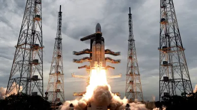 2019年7月22日,印度第二個月球探測器「月船2號」(Chandrayaan-2)發射升空(AP)