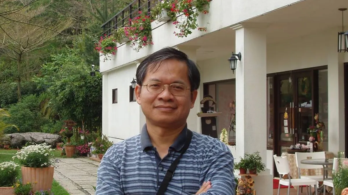 國立台灣文學館館長由中興大學台灣文學與跨國文化研究所特聘教授兼所長廖振富擔任。(取自廖振富臉書)