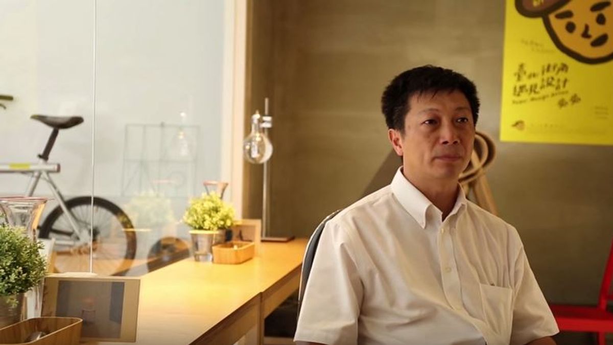 張天立離開博客來,2010年再創辦TAAZE讀冊生活,主打回頭書、電子書、二手書。(圖/公民顧問團- 幫助柯文哲成為更好的台北市長-@youtube) 張天立離開博客來,2010年再創辦TAAZE讀冊生活,主打回頭書、電子書、二手書。(圖/公民顧問團- 幫助柯文哲成為更好的台北市長-@youtube)