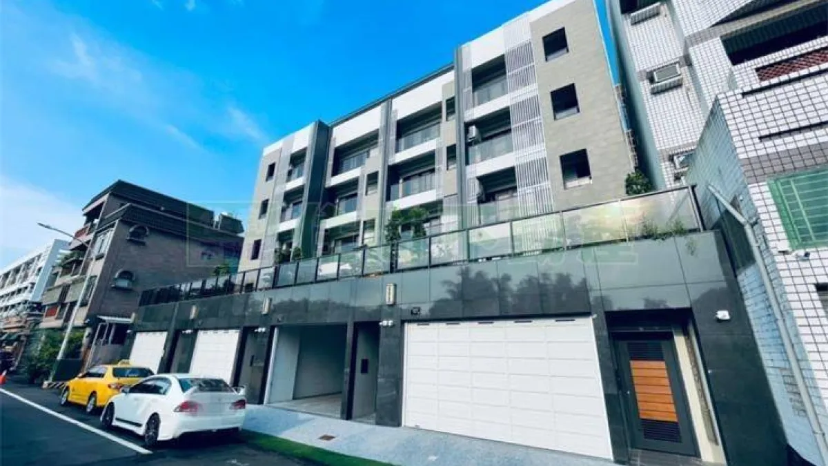 高市危老重建完工案例。(圖/都發局提供)