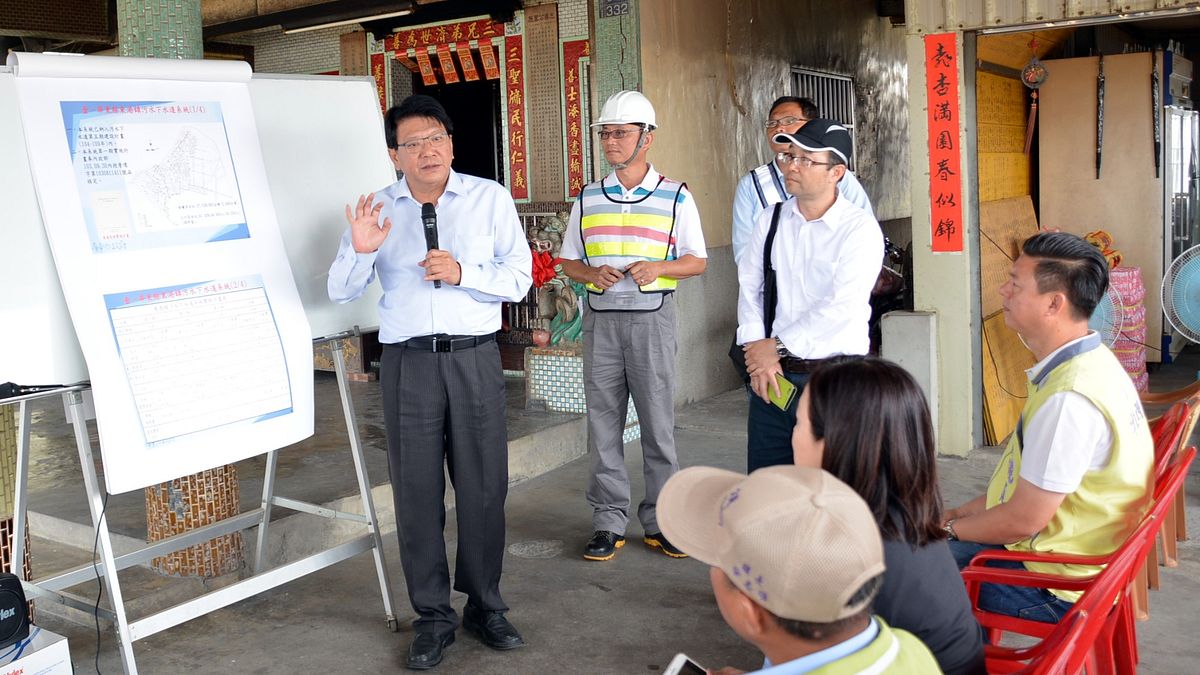 汙水下水道工程因為在地底下,不易被人看見,因此被稱為「政治良心」工程。(屏東縣提供) 汙水下水道工程因為在地底下,不易被人看見,因此被稱為「政治良心」工程。(屏東縣提供)