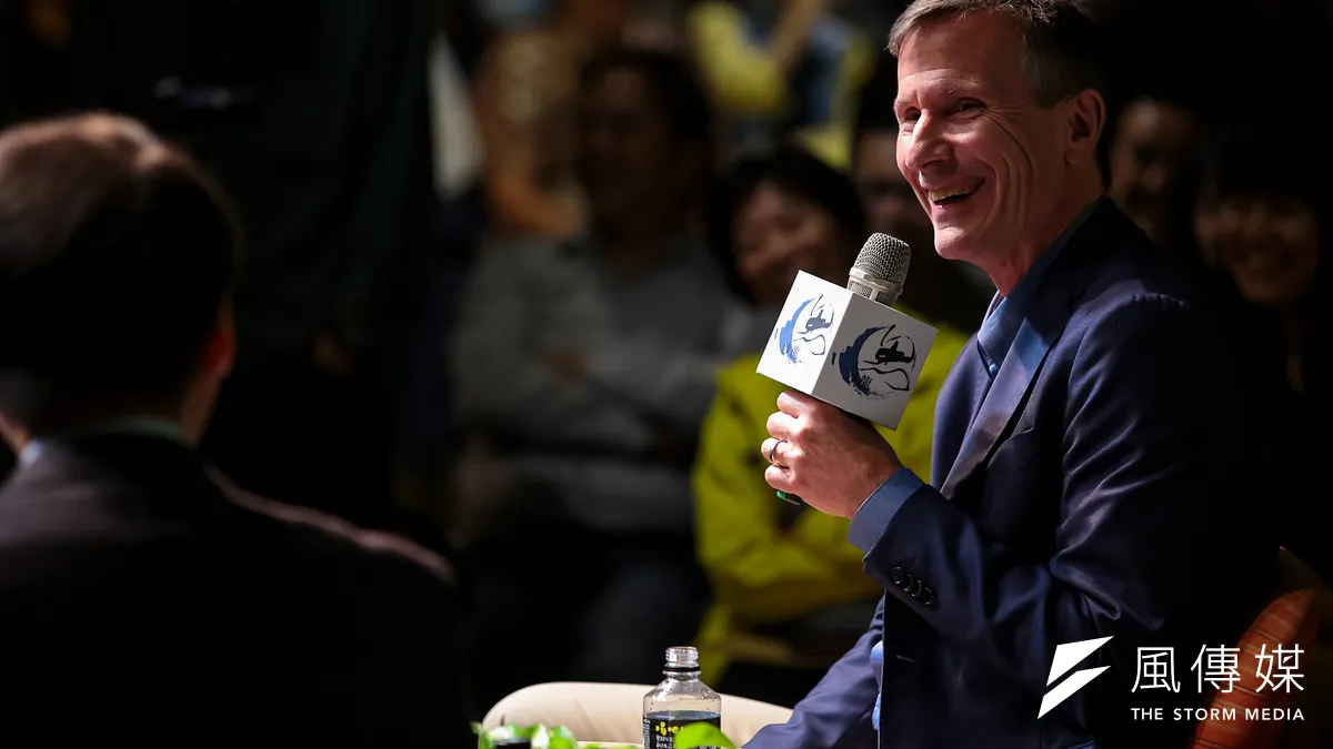 華盛頓郵報前北京分社社長 John Pomfret 20日出席思沙龍「1949中國內戰的七十年後」專題講座。(顏麟宇攝) 華盛頓郵報前北京分社社長 John Pomfret 20日出席思沙龍「1949中國內戰的七十年後」專題講座。(顏麟宇攝)