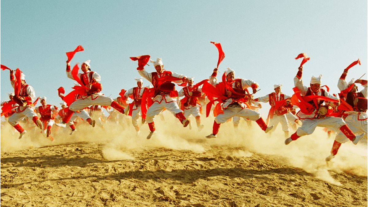 南投燈會合元宵燈節首場演出將由安塞腰鼓打頭陣。(圖/南投縣政府提供) 南投燈會合元宵燈節首場演出將由安塞腰鼓打頭陣。(圖/南投縣政府提供)