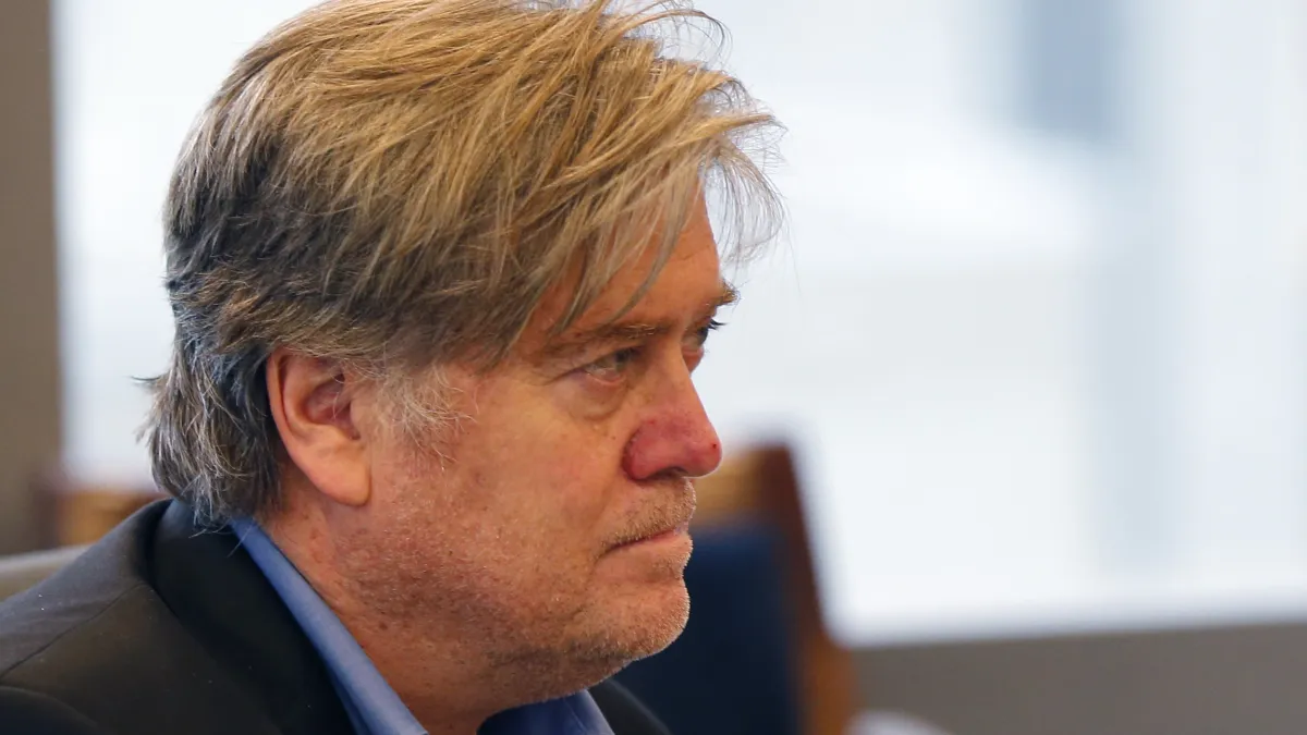 美國極右派媒體大亨巴農(Stephen K. Bannon),共和黨總統候選人川普競選總部執行長。(美聯社)