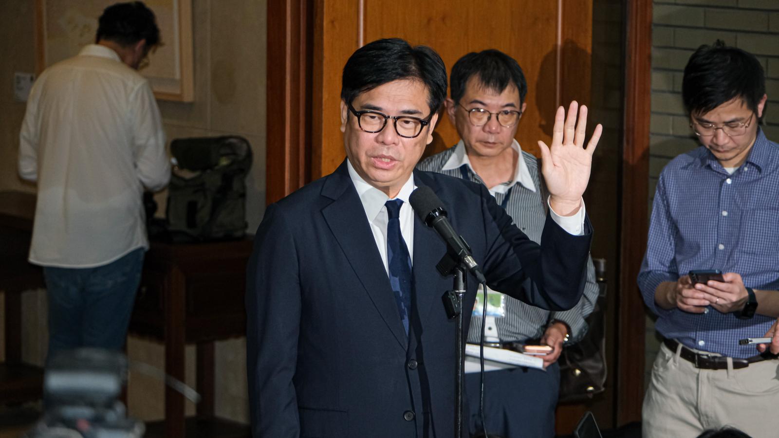 中聯高層4月知道癌油問題還出貨?陳其邁怒批「罪不可赦」:無良廠商讓它倒
