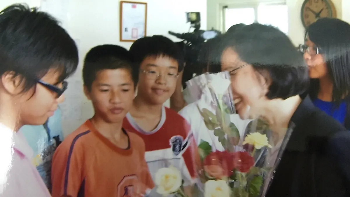 一般人只知道蔡英文是大學教授,但她也曾教過更年輕的孩子⋯⋯。(攝影/陳德愉) 一般人只知道蔡英文是大學教授,但她也曾教過更年輕的孩子⋯⋯。(攝影/陳德愉)