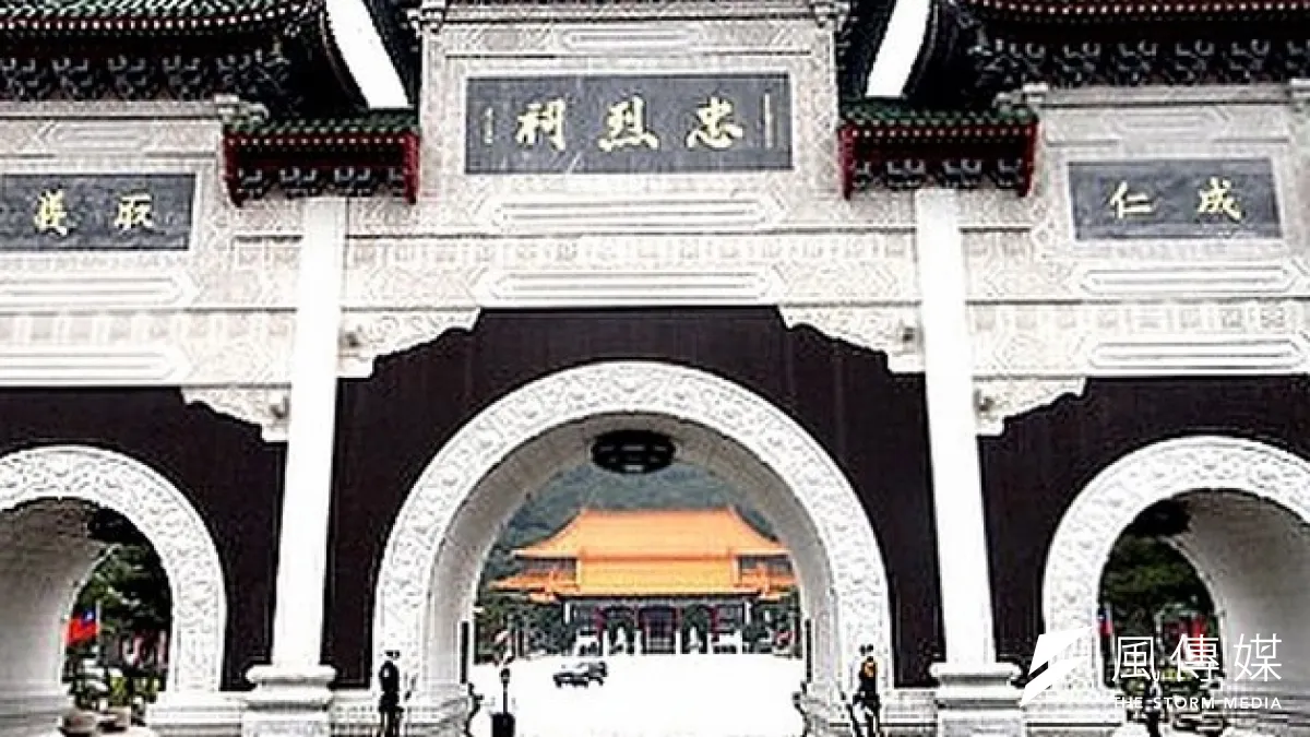 內政部允諾檢討修正《忠烈祠祀辦法》,放寬國軍、警消等入祀規定。(取自台北旅遊網)