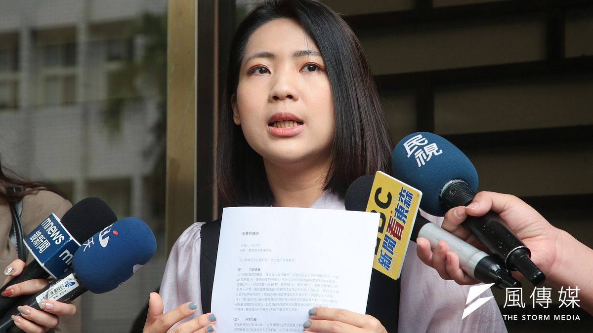 不擇手段並沒有對錯,因為達成目標是重要的,在徐巧芯挑戰費鴻泰的過程,徐巧芯選擇的是不擇手段。(資料照,顏麟宇攝) 不擇手段並沒有對錯,因為達成目標是重要的,在徐巧芯挑戰費鴻泰的過程,徐巧芯選擇的是不擇手段。(資料照,顏麟宇攝)