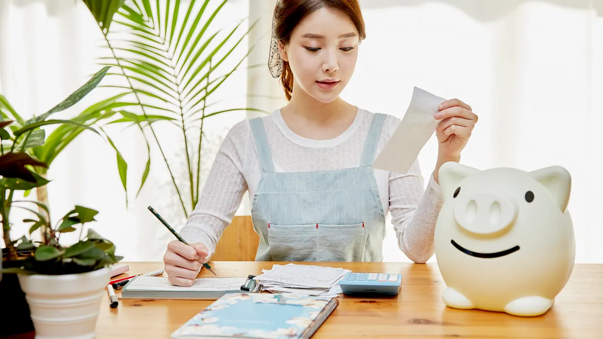 00878存股達人孫太親曝退休前該準備的6件事,鼓勵上班族可提早做規劃。(示意圖非本人/取自xFrame) 00878存股達人孫太親曝退休前該準備的6件事,鼓勵上班族可提早做規劃。(示意圖非本人/取自xFrame)