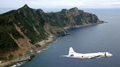 日本海上自衛隊偵察機飛越釣魚台(美聯社)