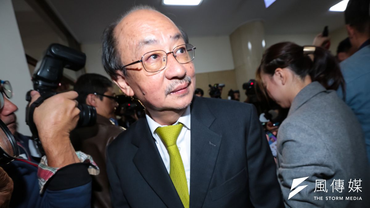 民進黨總召柯建銘2日於衝突後出席黨團協商。(顏麟宇攝) 民進黨總召柯建銘2日於衝突後出席黨團協商。(顏麟宇攝)