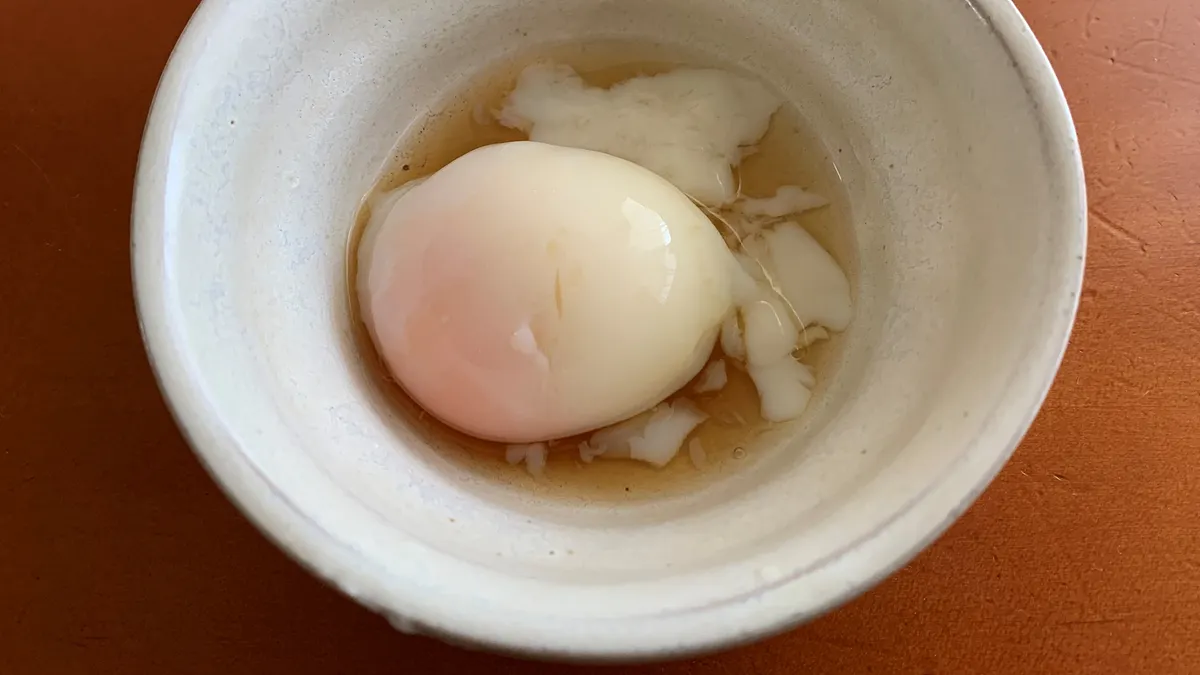 日式料理常見的溫泉蛋,其實有2種零失敗做法,新手也能輕鬆完成水潤半熟口感。(示意圖/取自photo-ac) 日式料理常見的溫泉蛋,其實有2種零失敗做法,新手也能輕鬆完成水潤半熟口感。(示意圖/取自photo-ac)