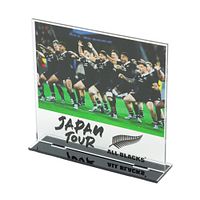 マオリ・オールブラックスは、ニュージーランドの先住民族・マオリの血を引く選手で構成された伝統ある代表チーム。試合前に披露されるハカをはじめ、力強く独自の文化的パフォーマンスが魅力となっている。(写真/株式会社サニーサイドアップ提供) マオリ・オールブラックスは、ニュージーランドの先住民族・マオリの血を引く選手で構成された伝統ある代表チーム。試合前に披露されるハカをはじめ、力強く独自の文化的パフォーマンスが魅力となっている。(写真/株式会社サニーサイドアップ提供)