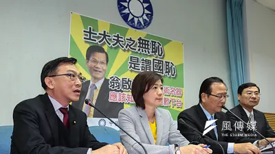 中研院長翁啟惠捲入浩鼎案,能全身而退嗎?(圖為國民黨立院黨團要求翁啟惠辭職負責/顏麟宇攝)