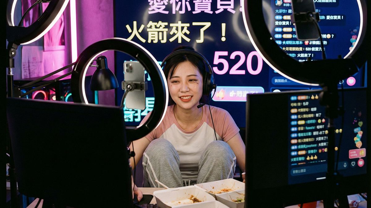 賣弄曖昧的詐騙經濟?「團播」在中國大熱,讓她們置身戀愛的高薪騙局