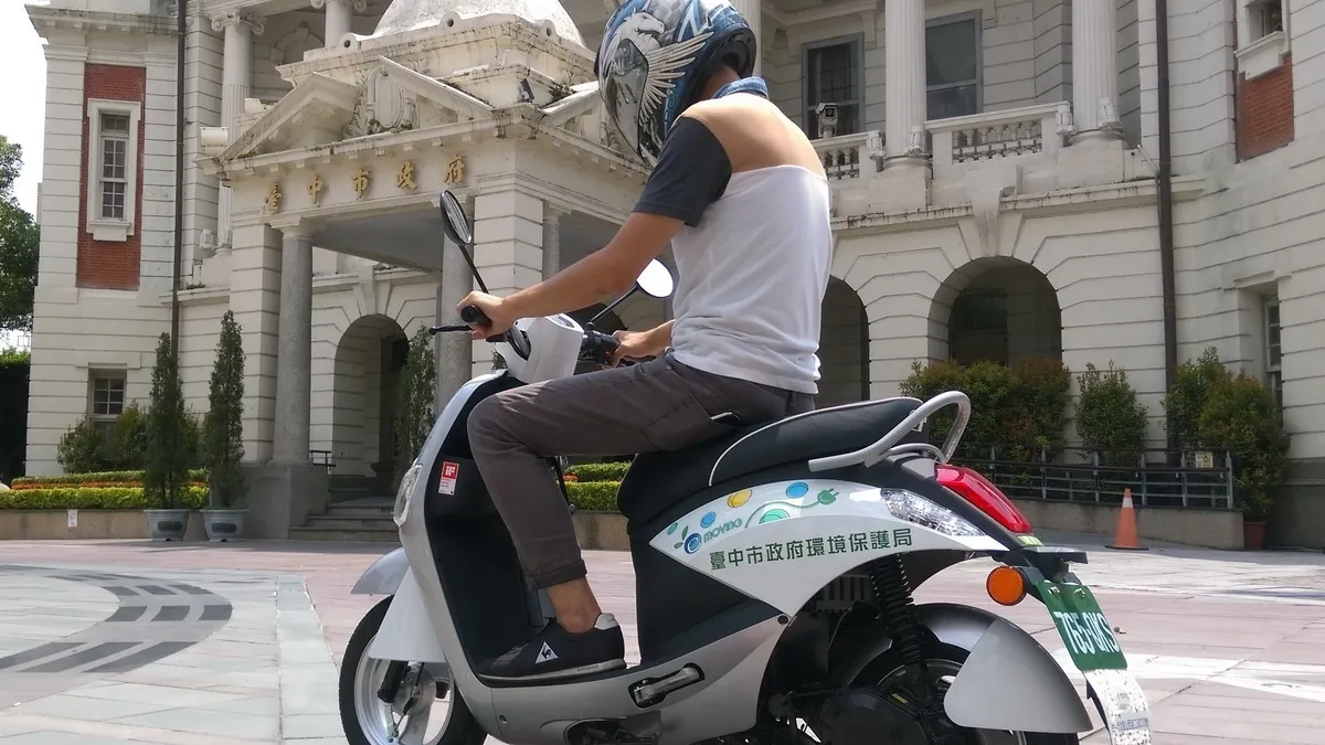 落實減碳政策 林佳龍指示公部門優先採購電動車