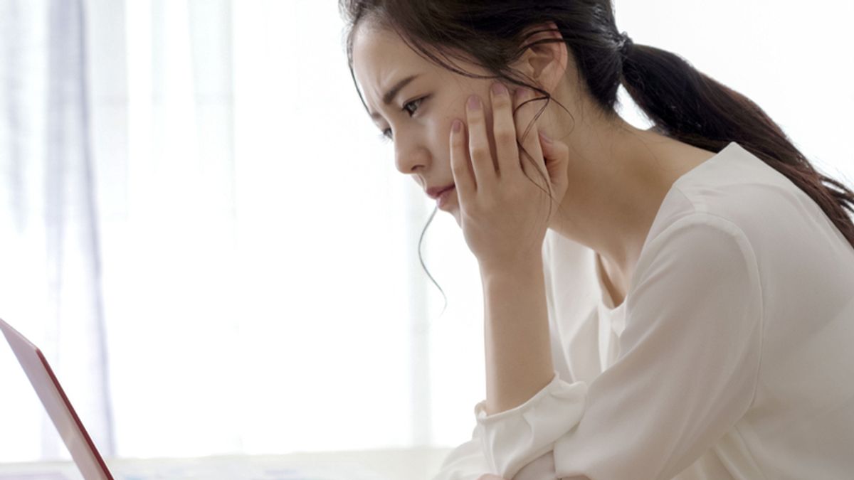 勞保、勞退資料總共有6種不同查詢方式,不一定要親跑一趟勞保局。(圖/好險網提供) 勞保、勞退資料總共有6種不同查詢方式,不一定要親跑一趟勞保局。(圖/好險網提供)