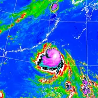 台風11号が勢力を強めている。(画像/中央気象署より) 台風11号が勢力を強めている。(画像/中央気象署より)