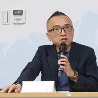 民眾黨秘書長周榆修宣布新竹縣的藍白合徹底破局。(資料照顏麟宇攝) 民眾黨秘書長周榆修宣布新竹縣的藍白合徹底破局。(資料照顏麟宇攝)