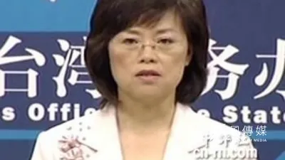 總統馬英九24日飛往新加坡悼唁新加坡前總理李光耀,中國國台辦發言人范麗青表示,希望各方本一中原則。(中評社)