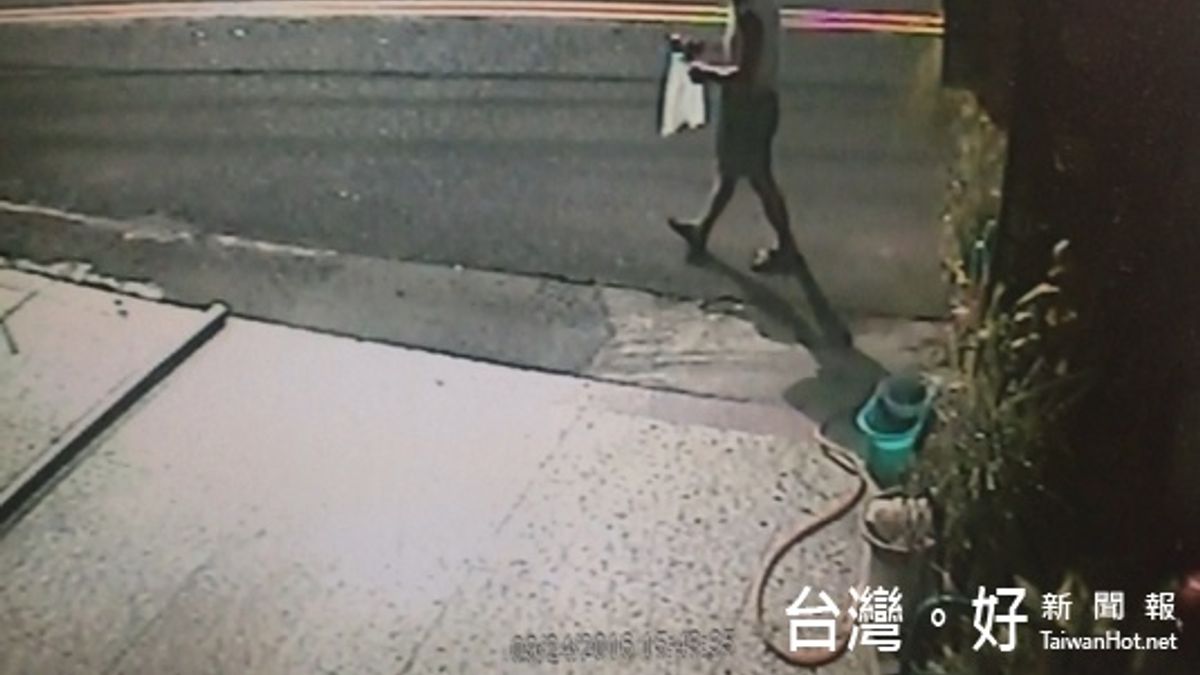 不滿菜園遭侵 男涉製「毒香腸」誘狗誤食致死 不滿菜園遭侵 男涉製「毒香腸」誘狗誤食致死