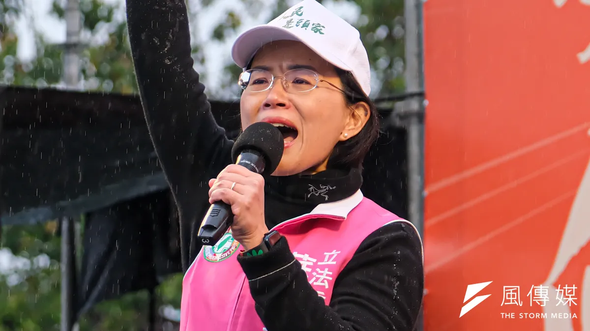 民進黨30日於板橋第二運動場舉辦「人民是頭家」政策宣講會 新北場,圖為民進黨立委蘇巧慧。(劉偉宏攝)