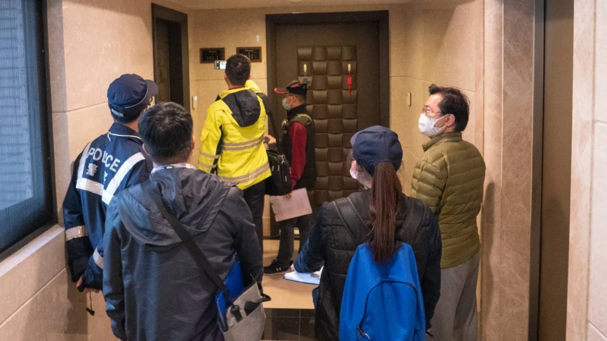 投宿日租套房的旅客若有違反傳染病防治法隔離或檢疫措施者,不排除將依剛剛通過的防疫紓困條例移送,最重可處100萬元罰鍰,業者也將重罰80萬。(圖/新北市觀旅局提供)