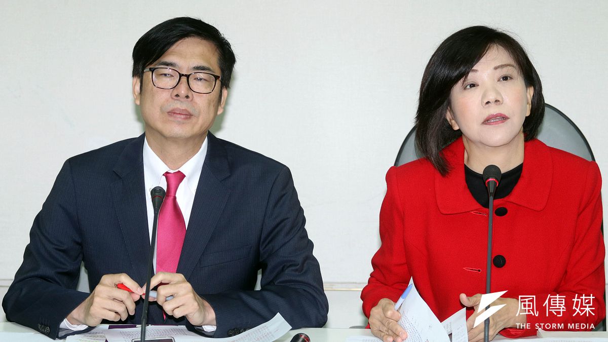 針對監察院將對《黨產條例》提出釋憲案,陳其邁表示,監委連基本的憲政ABC都不懂,「948794狂」。(蘇仲泓攝) 針對監察院將對《黨產條例》提出釋憲案,陳其邁表示,監委連基本的憲政ABC都不懂,「948794狂」。(蘇仲泓攝)