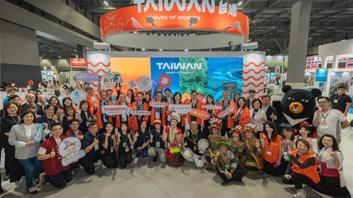 愛知県で開幕した「ツーリズムEXPOジャパン2025」に、陳玉秀署長が約100人の代表団を率いて出展。『Waves of Wonder』や台湾茶の香りの演出で、五感で楽しむ新しい台湾観光を発信した。(写真/観光署提供) 愛知県で開幕した「ツーリズムEXPOジャパン2025」に、陳玉秀署長が約100人の代表団を率いて出展。『Waves of Wonder』や台湾茶の香りの演出で、五感で楽しむ新しい台湾観光を発信した。(写真/観光署提供)