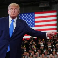 ニューヨークで開かれた共和党の選挙集会に出席したトランプ大統領。(AP通信) ニューヨークで開かれた共和党の選挙集会に出席したトランプ大統領。(AP通信)