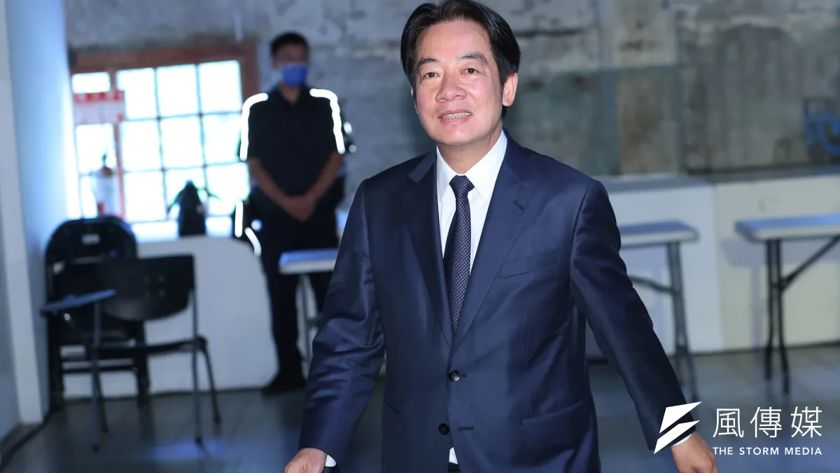 賴清德一邊履行副總統職務,一邊競選總統。(資料照,顏麟宇攝)