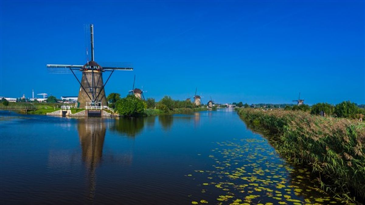 「和台灣一樣,荷蘭也是資源匱乏的小國,七成的原物料必須仰賴進口⋯⋯藉由發展全球第一個『循環經濟城市』,創造經濟與環境雙贏,背後更醞釀龐大產業商機。」(示意圖,Flickr CC授權作者Paul Gagnon) 「和台灣一樣,荷蘭也是資源匱乏的小國,七成的原物料必須仰賴進口⋯⋯藉由發展全球第一個『循環經濟城市』,創造經濟與環境雙贏,背後更醞釀龐大產業商機。」(示意圖,Flickr CC授權作者Paul Gagnon)