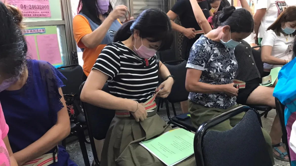 新住民產業鏈工作坊說明產業發展並結合職場體驗。(圖/台中市政府提供)