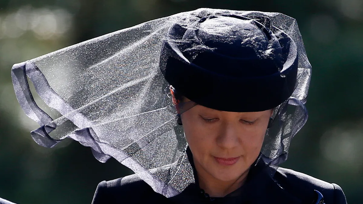 日皇明仁親叔三笠宮的葬禮4日舉行,皇太子妃雅子出席(AP)