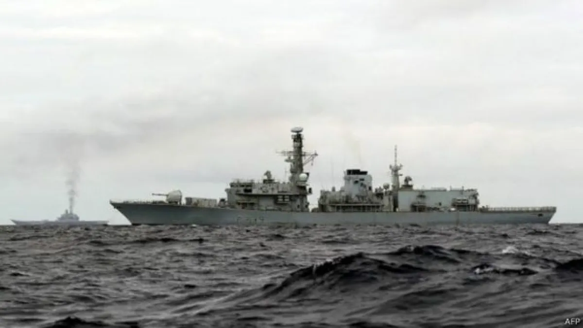 英國國防委員會警告,皇家海軍戰艦數量「少得可憐」如果不能順利更新,將為國防帶來風險。(圖取自BBC中文網)